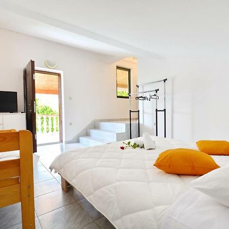 Apartmani Maca Sikovo Buitenkant foto