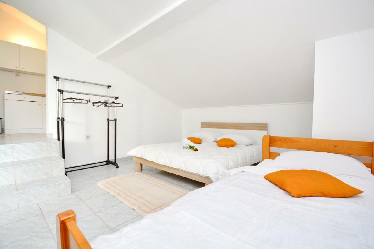 Apartmani Maca Sikovo Buitenkant foto