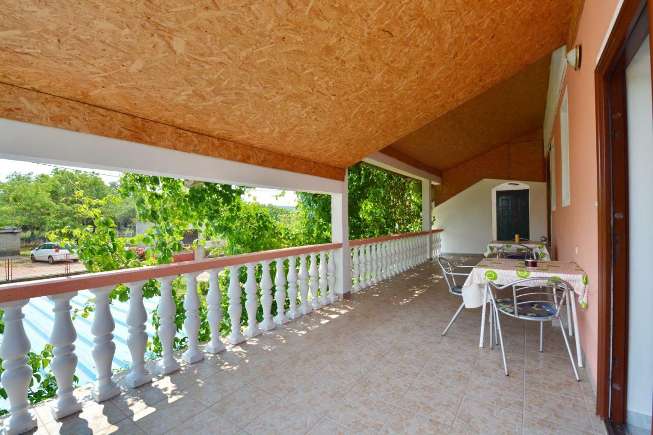 Apartmani Maca Sikovo Buitenkant foto